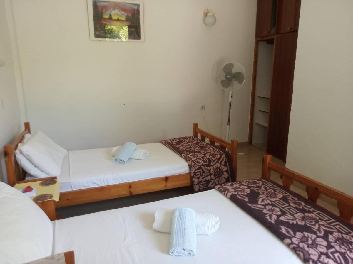 Villa Kaloudis Rooms Agios Georgios  ภายนอก รูปภาพ